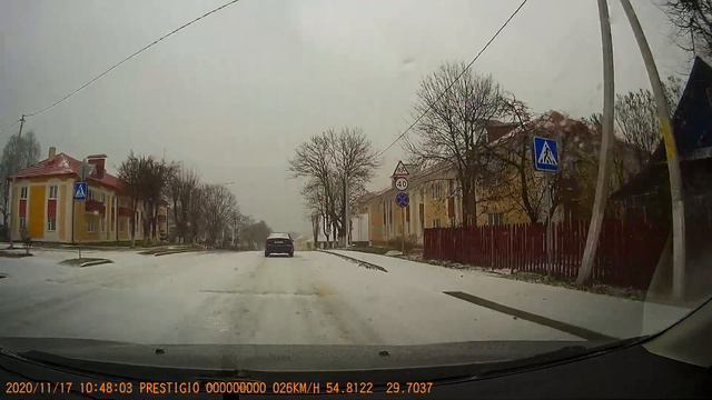 Сенно 17.11.2020.город в снегу.