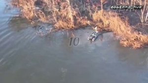 Русские операторы БПЛА продолжают кошмарить ВСУ в Херсонской области. В этот раз десант спасся, но