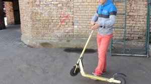 электросамокат E-TWOW. Опыт эксплуатации.