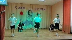 ТАНЕЦ ко дню Матери.