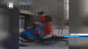 Деды Морозы на снегоходах прокатились по улицам Ачинска