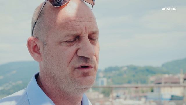 Как устроен пляж в Сочи. Пляж санатория "Знание".