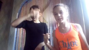 Мы с подругой красимся