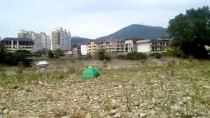 Где поставить палатку в Лазаревское. Большой Сочи. Чёрное море и река Псезуапсе