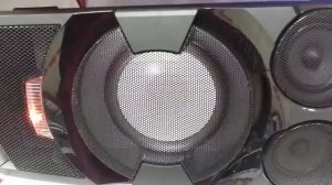 Звучание Sony MHC-V7D