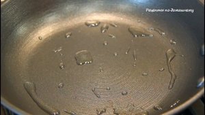 Баклажаны в духовке с помидорами, сыром и фаршем. Съедаются моментально.