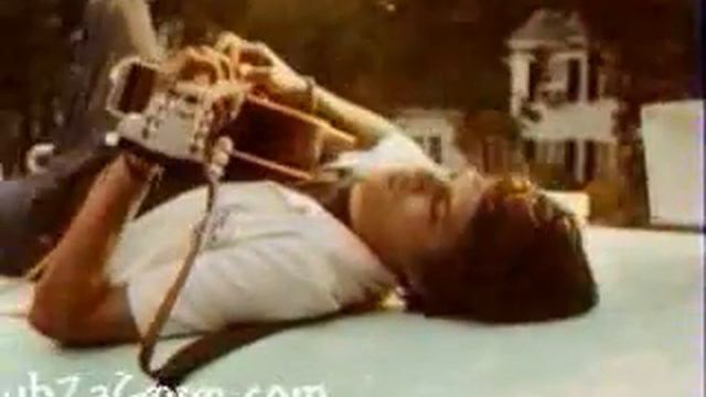 levis смотреть онлайн