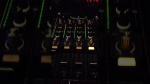 13" i7 MacBook Air Running Serato Scratch Live & Rane SL4