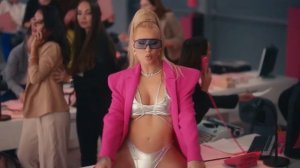 Tyga - Chain ft. Iggy Azalea (Music Video) 2024
