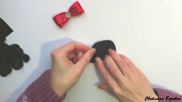 Ушки Мини Маус из атласных лент. Канзаши мастер класс. Ears Minnie Mouse of satin ribbons. Kanzashi смотреть онлайн