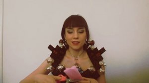 Букет из конфет. Подарок своими руками, смотри как сделать)