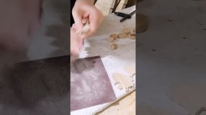Деревянные украшения для женщин. На конкурс. Столярная мастерская.