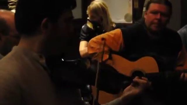Traditional Irish music session, The Western Hotel, Galway, Ireland смотреть онлайн