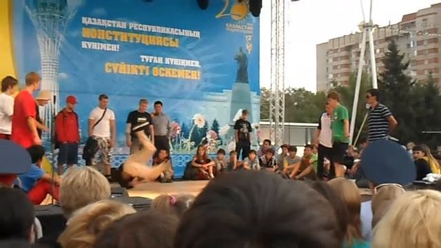 Брейк марафон в Усть-Каменогорске 31.08.2011 смотреть онлайн