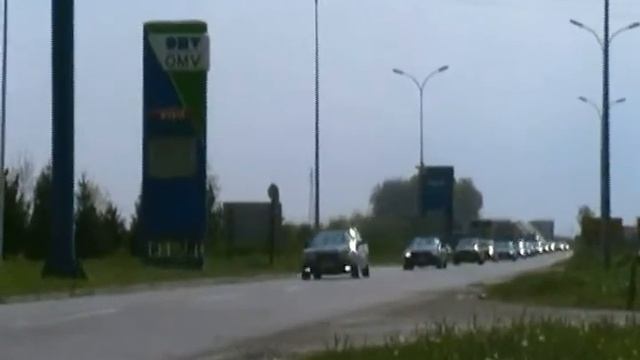 Kolona Mercedes kluba Srbije - Ulazak u Inđiju смотреть онлайн