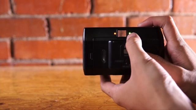 Review : Konica MT 100 Pocket Analog Camera смотреть онлайн