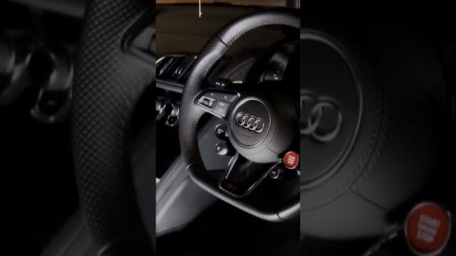 РОУЗИ РОУЗ - AUDI