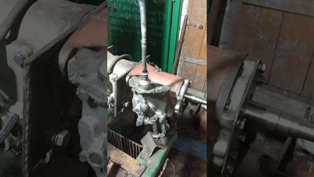 Мини погрузчик фронтальный, устройство кулисы на КПП москвич