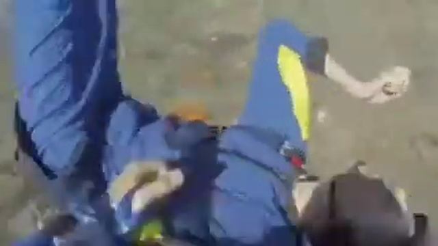 Как я потерял сознание во время прыжка с парашютом смотреть онлайн