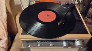 Радиола Watson,с новым картриджем.