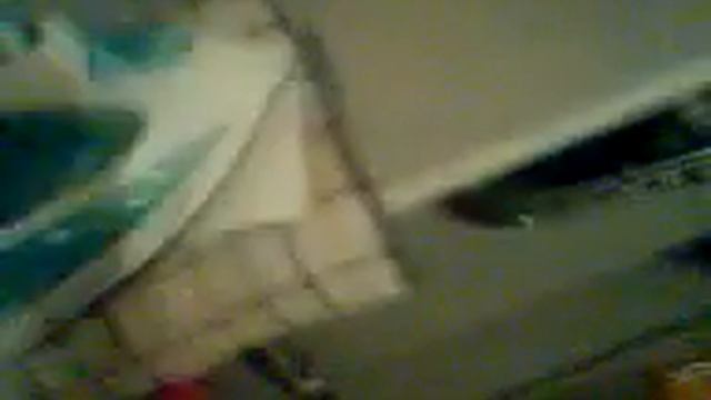 Как выпрямить лист бумаги и попробовать стереть чернила смотреть онлайн