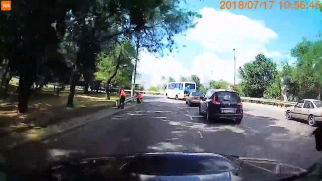 НИКТО НЕ ПОДРЕЗАЛ УДИВИТЕЛЬНО смотреть онлайн