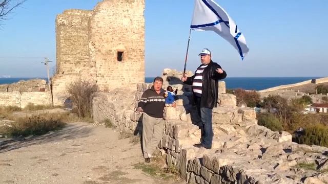 Гимн "Черноморца" (Новороссийск) в Генуэзской крепости в Феодосии смотреть онлайн