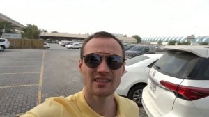 Рынок японский ав то в Дубае. Перекидка руля как она есть. Цены, торги и ассортимент.