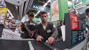 РАСПЛАЧИВАЮСЬ ФАЛЬШИВЫМИ ДЕНЬГАМИ В МАГАЗИНАХ.РЕАКЦИЯ ПРОДАВЦОВ. ПРОВЕРЯЮ ВНИМАТЕЛЬНОСТЬ КАССИРОВ!