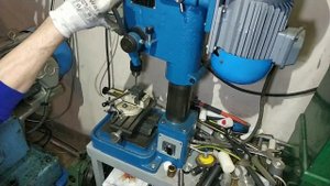 Мастерская 2.0  Монтаж перфорированных панелей для инструмента.