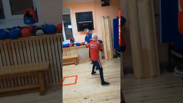 Бегитов Александр о защите в боксе? с моим сыном Фёдором