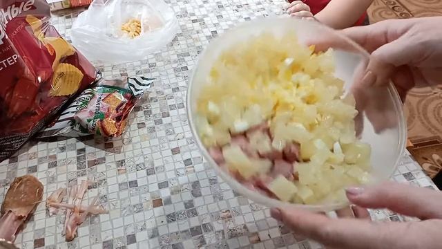 Салат ананас с копчёной индейкой!