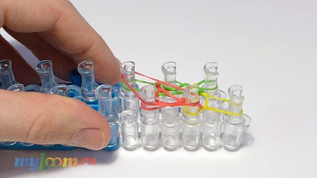 Браслет ТРЕУГОЛКА из резинок Rainbow Loom Bands. Урок 220 | Bracelet Rainbow Loom смотреть онлайн