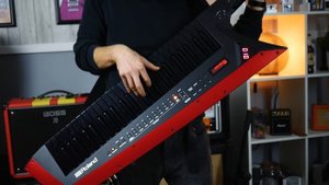 KEYTAR-mageddon | NEW Roland AX-Edge!