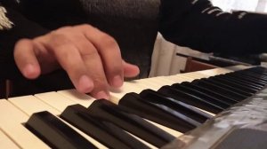 Алла Пугачева. (Миллион алых роз)... Alla Puqaçova.-Milion alıx roz.  Xəqani-sintez. Korg-Pa50.