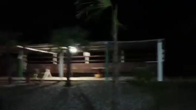 Кындыг, Абхазия. Горячие источники вечером.Октябрь 2022года смотреть онлайн