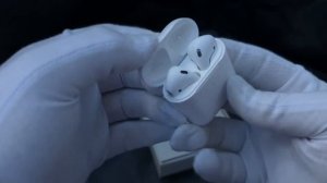 Apple AirPods 2 Premium