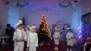 Танец белых медведей 2018