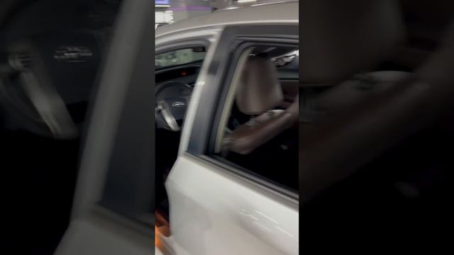 ЧТО?! ПРИУС С ЛЕВЫМ РУЛЁМ?!?! ДА! ПРИВЕЗЁМ ДЛЯ ВАС! ЗА 2-3 НЕДЕЛИ. ссылка в закреплённом комментари
