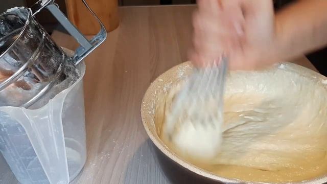 Пышное дрожжевое тесто на кефире./Яблочный пирог с заварным кремом #влогдомохозяйки #дрожжевоетесто