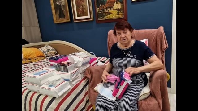 Самвел Адамян/ДмЫтровская хранцуженка!Сынку не стыдно показывать,а доце,что тетки про/ладки шлют!