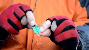 Ловля щуки зимой вертикальным блеснением на блесну "Ульянка"