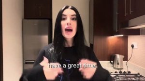 Как сделать так, чтобы люди были одержимы тобой? The Wizard Liz на русском