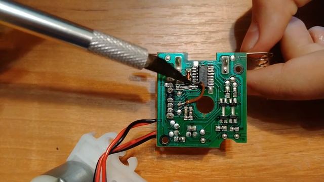 Переделка автоматического освежителя воздуха glade смотреть онлайн