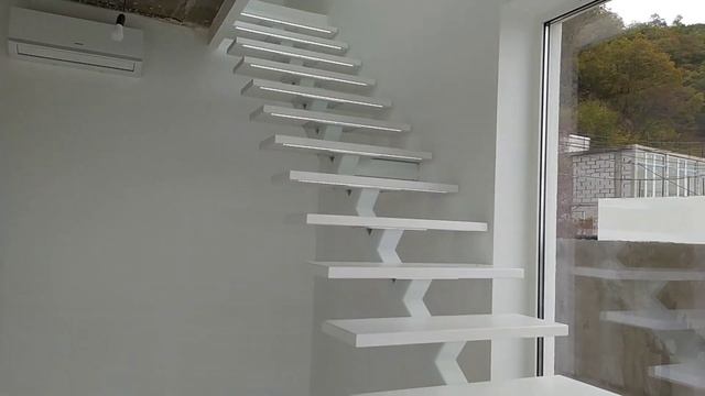 Лестница с подсветкой. смотреть онлайн