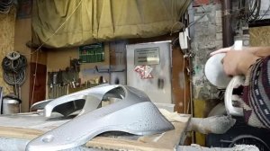 Удаление подтёков лака на пластике.