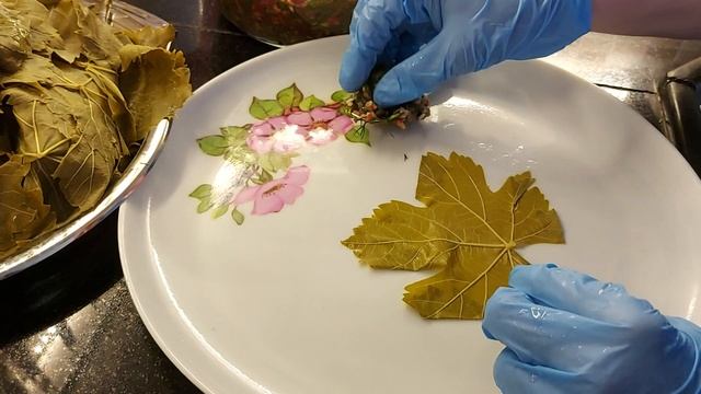 Zeytinyağlı Yaprak Sarma Tarifi / Leaf Wrap With Olive Oil Recipe / Yaprak Sarma Nasıl Yapılır? смотреть онлайн