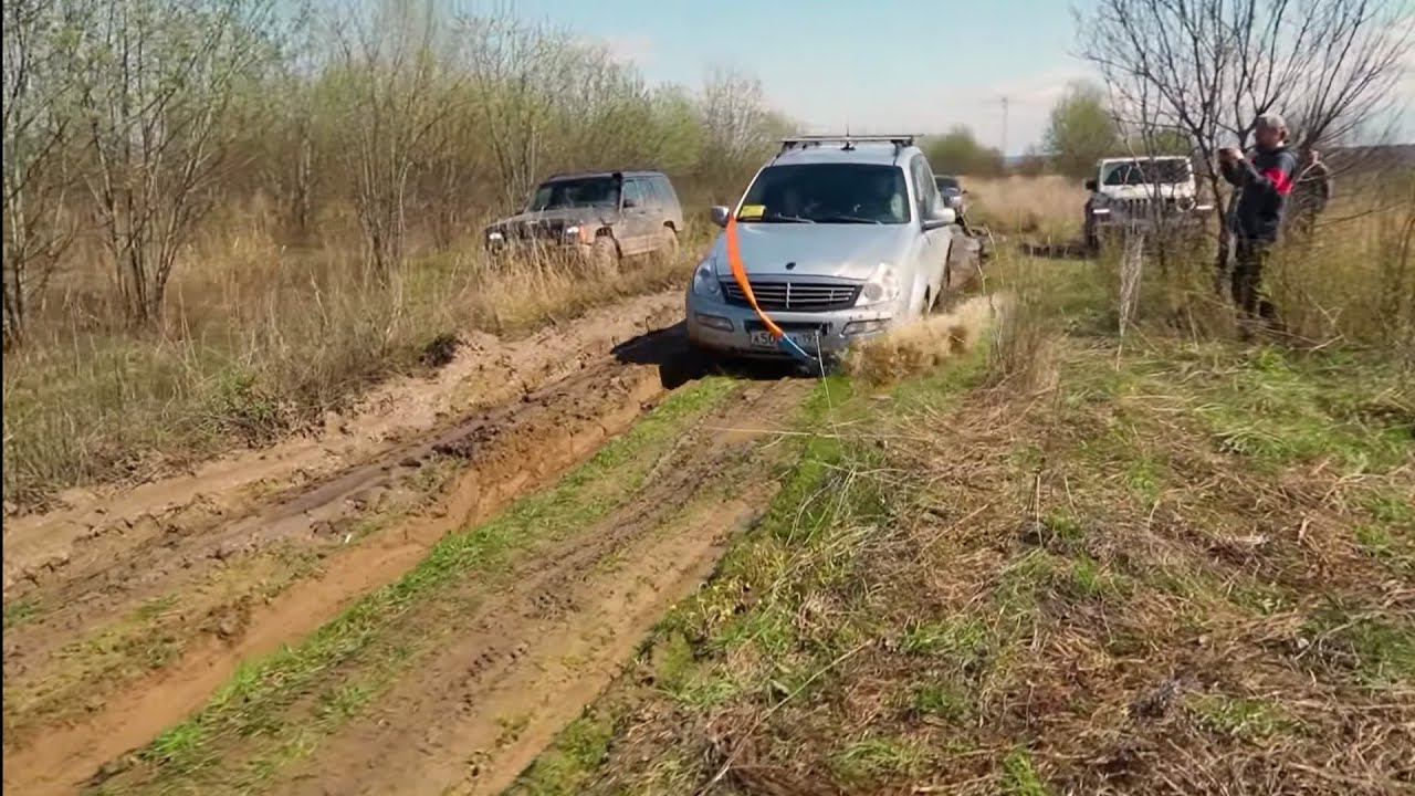 Jeep Wrangler Rubicon, Renault Duster, Nissan Terrano, Нивы на пути к Гремучему ручью. смотреть онлайн