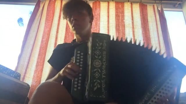 Наигрыши на гармошке (страдания) смотреть онлайн