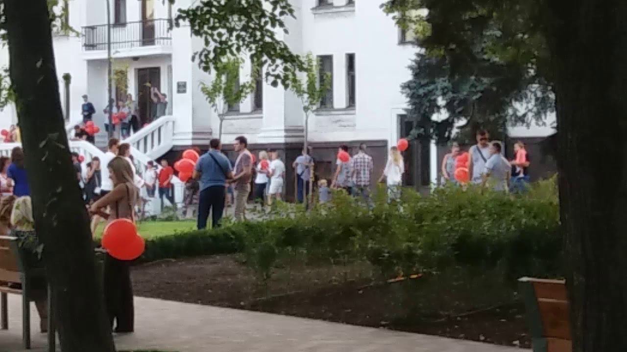 Сторонники "Партии Шария" в Мариуполе(3)